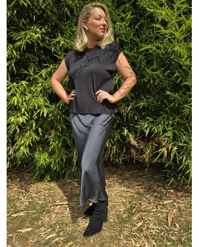 Falda raso gris marengo
